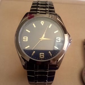 Men's watch need battery